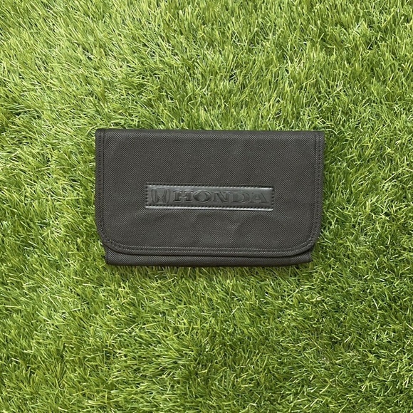 2020 Honda CIVIC Sedan Owners Manual - Picture 7 of 10